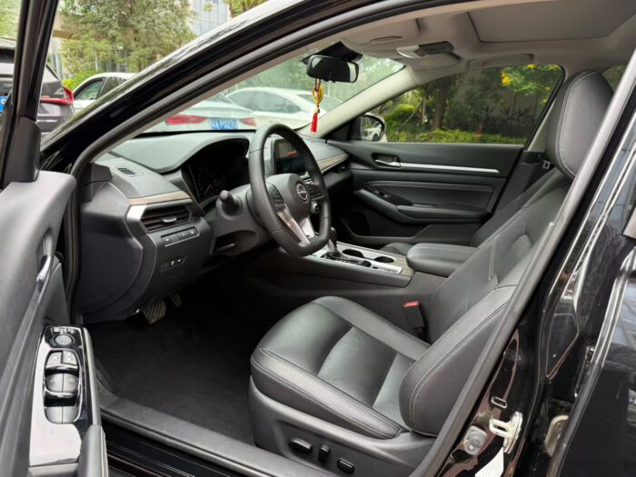 2021 Nissan Altima 2.0L XL Comfort - Image 5