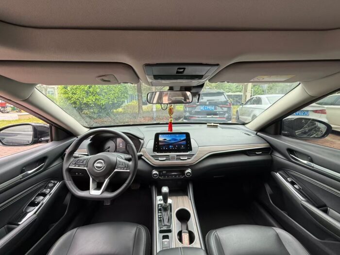 2021 Nissan Altima 2.0L XL Comfort - Image 6