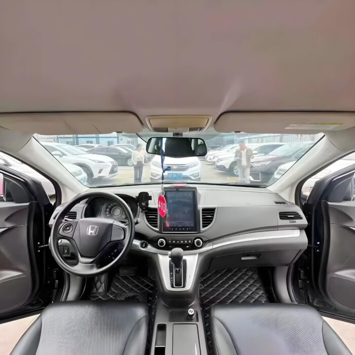 2014 Honda CR-V 2.0L Automatic - Image 5