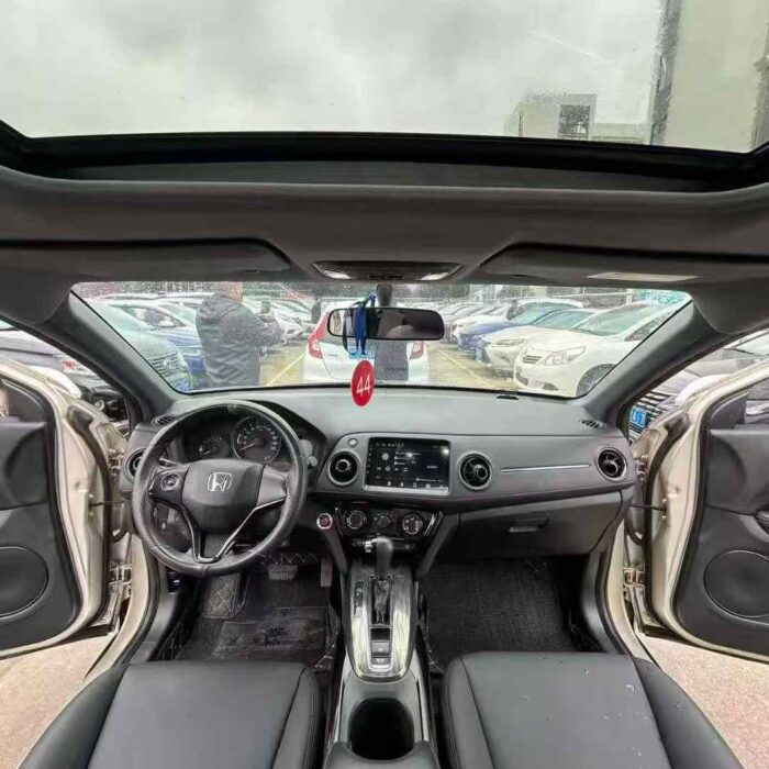 2018 Honda XR-V 1.8L Luxury Edition - Image 5